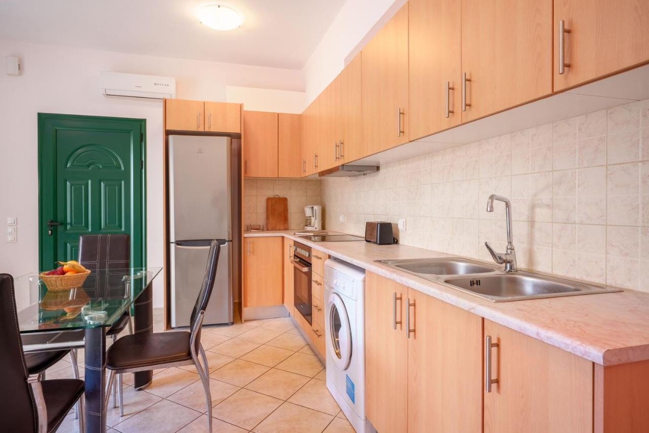 Niko'S Central Skala Apartments מראה חיצוני תמונה